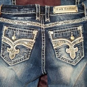 Womens Rock Revival Yui Bootcut Jean's SIZE 27